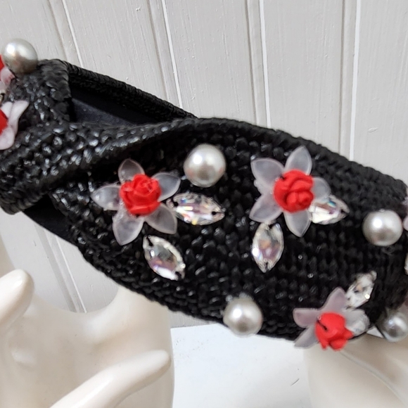Handbeaded Black Straw Rattan Headband One of a Kind - Picture 4 of 6